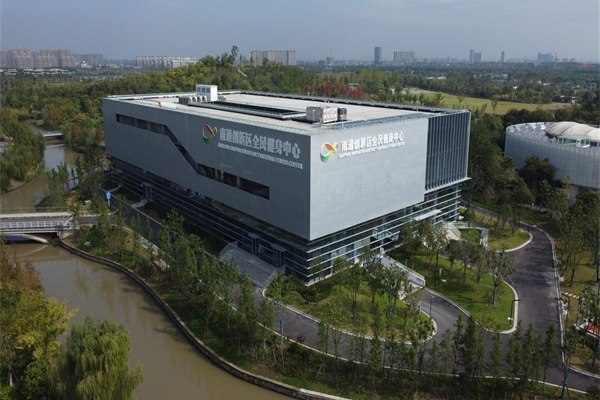 National Fitness Center curtain wall project